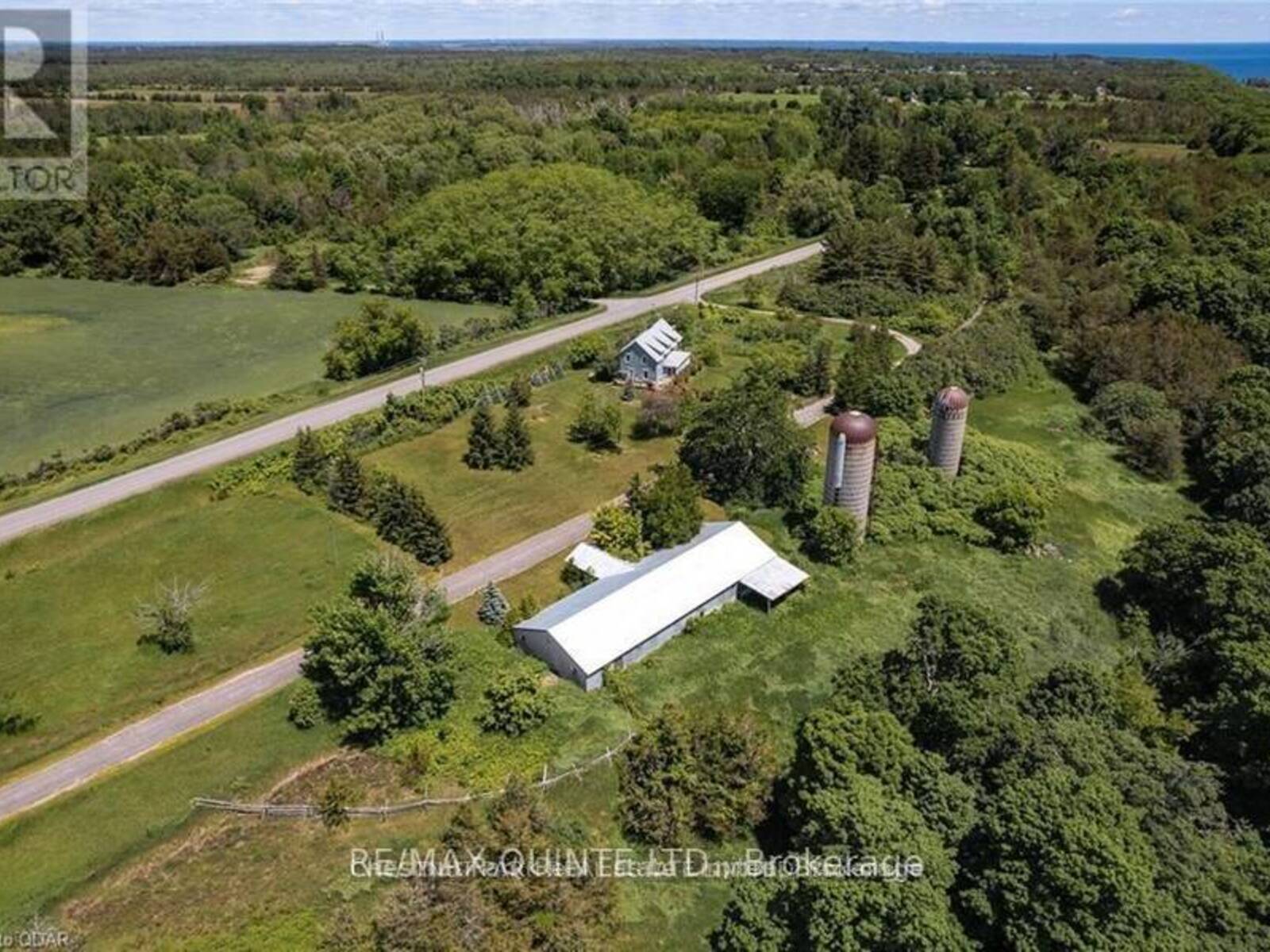 207 CEMETERY LANE, Prince Edward, Ontario K0K 2T0
