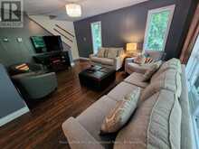 1042 SKI RIDGE TRAIL | Dysart et al Ontario | Slide Image Eight