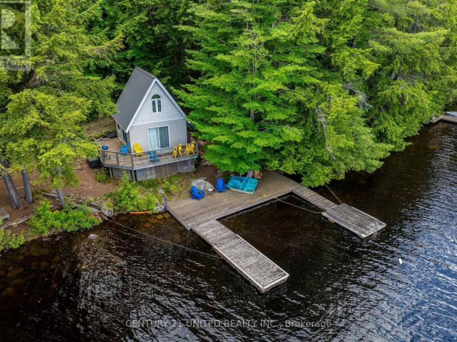 852 ISL 8 CATCHACOMA LAKE ISLAND, North Kawartha, Ontario K0L 1J0
