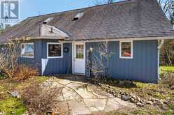 2406 NORTHEYS BAY ROAD | North Kawartha Ontario | Slide Image Four