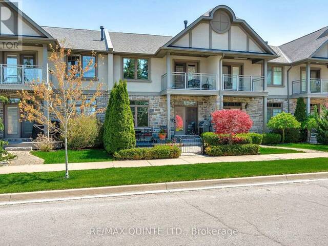 44 - 24 SOUTH CHURCH STREET Belleville Ontario, K8N 0A9 - 2 Bedrooms Waterfront Home For sale