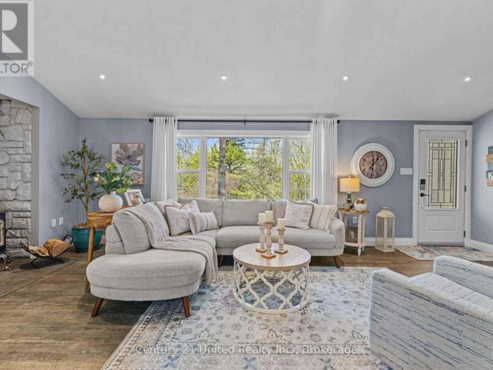11 BIRCH TERRACE, North Kawartha, Ontario K0L 1J0