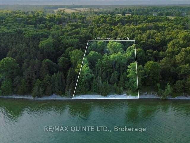 102 DORENBERG LANE Prince Edward Ontario, K0K 2T0 - 2 Bedrooms Waterfront Home For sale