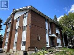11 FAIRBANKS STREET Oshawa Ontario, L1H 2L7
