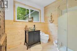 1780 MAZINAW LAKE | Addington Highlands Ontario | Slide Image Nineteen