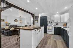 47 DENISON DRIVE | Addington Highlands Ontario | Slide Image Nine