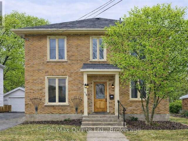 185 FOSTER AVENUE Belleville Ontario, K8N 3P8 - 4 Bedrooms Home For Sale