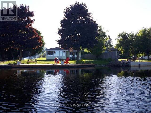 42 RIVERSIDE DRIVE Lindsay Ontario, K9V 0H6 - 3 Bedrooms Waterfront Home For sale