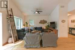 2776 MUSKOKA RD. 117 ROAD S | Baysville Ontario | Slide Image Thirteen
