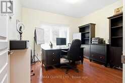 2 TREEVIEW AVENUE | Whitchurch-Stouffville Ontario | Slide Image Sixteen