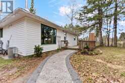 33225 HIGHWAY 62 N | Hastings Highlands Ontario | Slide Image Twenty-seven