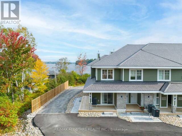 31 - 1869 MUSKOKA ROAD 118 Muskoka Lakes Ontario, P1L 1W8 - 3 Bedrooms Waterfront Condo For Sale