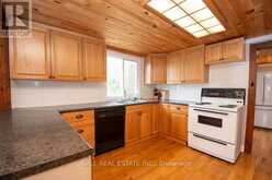 926 GILCHRIST BAY WAO | North Kawartha Ontario | Slide Image Seventeen