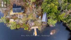 926 GILCHRIST BAY WAO | North Kawartha Ontario | Slide Image Five