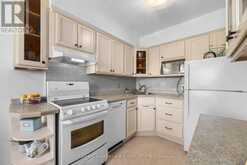 5 - 373 D'ARCY STREET | Cobourg Ontario | Slide Image Nine