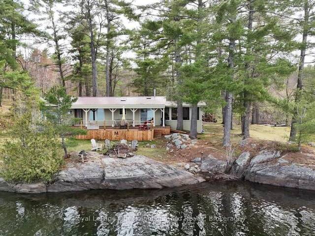 823 TANGAMONG ROAD E Marmora Ontario, K0K 2M0 - 3 Bedrooms Waterfront Home For sale