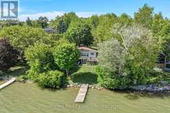 18 LAKEVIEW BOULEVARD | Kawartha Lakes Ontario | Slide Image One