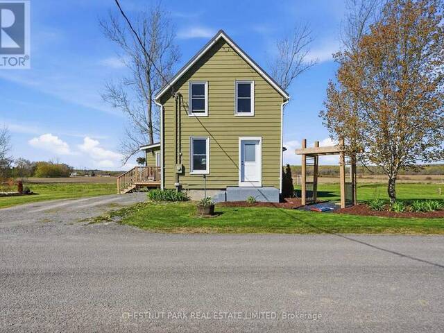 370 KAISER CROSSROAD Prince Edward Ontario, K0K 2T0 - 3 Bedrooms Home For Sale
