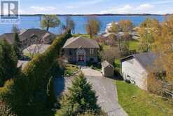 31 PRICE STREET E | Brighton Ontario | Slide Image One
