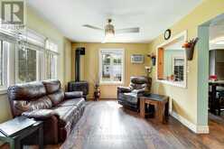302 QUIN-MO-LAC LOTS 165 & 166 ROAD | Madoc Ontario | Slide Image Six