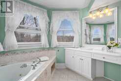 25 PRINYERS COVE CRESCENT | Prince Edward Ontario | Slide Image Twenty-nine