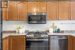 45 ANGIER CRESCENT | Ajax Ontario | Slide Image Thirteen
