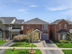 45 ANGIER CRESCENT Ajax Ontario, L1S 7R8