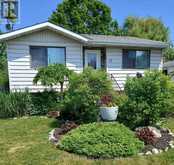 13 COYLE CRESCENT | North Kawartha Ontario | Slide Image Three