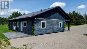 414 PINE VIEW RIDGE ROAD | Tudor and Cashel Ontario | Slide Image Seven