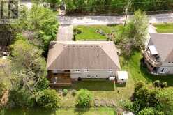 4 HEAD STREET | Fenelon Falls Ontario | Slide Image Thirty-nine