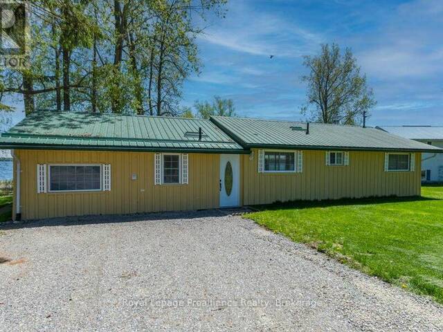22579 LOYALIST PARKWAY Quinte West Ontario, K8V 5P6 - 2 Bedrooms Waterfront Home For sale