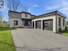 107 VILLENEUVE DRIVE Prince Edward Ontario, K0K 2T0