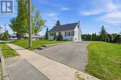 19 COLEMAN DRIVE | Quinte West Ontario | Slide Image Two