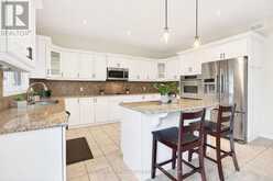 31 ELLIS CRESCENT | Lindsay Ontario | Slide Image Twelve
