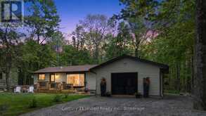 32 TEDS LANE | Bobcaygeon Ontario | Slide Image Two