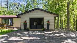 32 TEDS LANE | Bobcaygeon Ontario | Slide Image Three