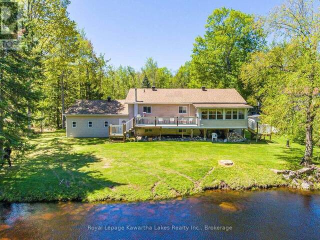 17 FIRE ROUTE 92 Bobcaygeon Ontario, K0M 1A0 - 3 Bedrooms Waterfront Home For sale