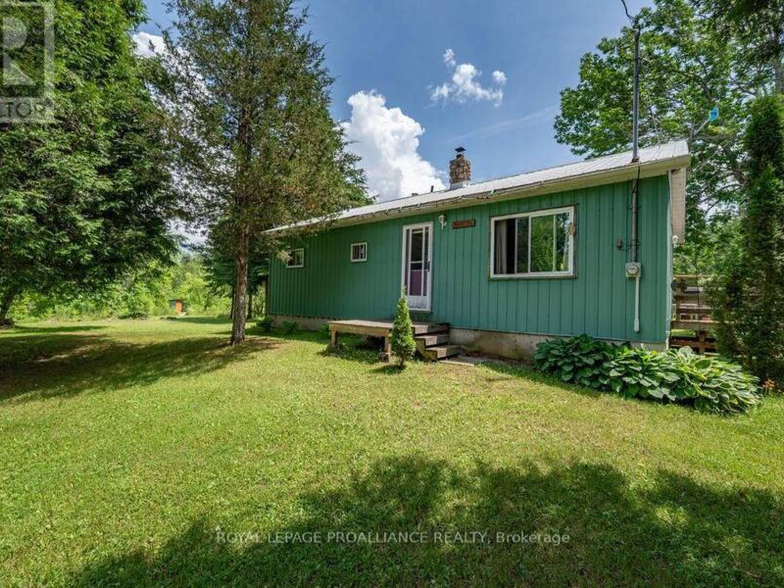 273 TOWER ROAD, Addington Highlands, Ontario K0H 1K0