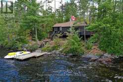 258 SKOOTAMATTA LAKE | Addington Highlands Ontario | Slide Image Four