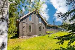 236 CROSBY DRIVE | Bobcaygeon Ontario | Slide Image Two