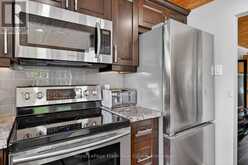 34 RIDEAU DRIVE | Fenelon Falls Ontario | Slide Image Sixteen