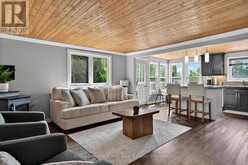 34 RIDEAU DRIVE | Fenelon Falls Ontario | Slide Image Nine