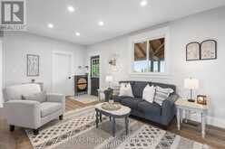 454 COLBORNE STREET W | Lindsay Ontario | Slide Image Eight