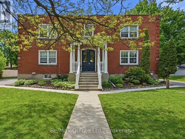 215 VICTORIA AVENUE Belleville Ontario, K8N 2C2 - Multi-family Home For Sale