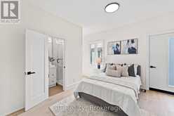 204 FRANKLIN AVENUE | Toronto Ontario | Slide Image Thirteen
