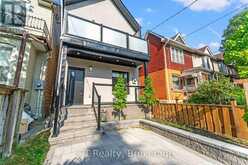 204 FRANKLIN AVENUE | Toronto Ontario | Slide Image Three