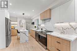 204 FRANKLIN AVENUE | Toronto Ontario | Slide Image Eight
