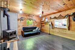 20 ART BOTT ROAD | Apsley Ontario | Slide Image Thirty