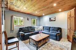 20 ART BOTT ROAD | Apsley Ontario | Slide Image Eight
