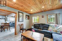 20 ART BOTT ROAD | Apsley Ontario | Slide Image Nine